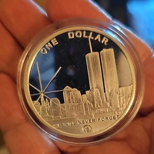Freedom Twin Towers Uncirculated Dollar Coin